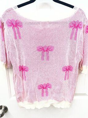 NEW BiBi Pink and White Sweater with Bow Design Size LARGE